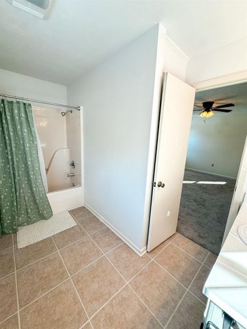 7 Boysenberry Lane, Searcy, AR 72143