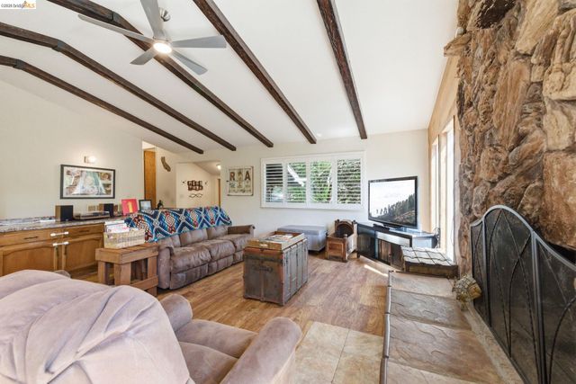 12905 Green Valley Cir, Groveland, CA 95321