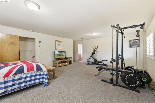 12905 Green Valley Cir, Groveland, CA 95321