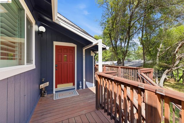 12905 Green Valley Cir, Groveland, CA 95321