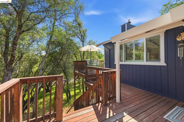 12905 Green Valley Cir, Groveland, CA 95321