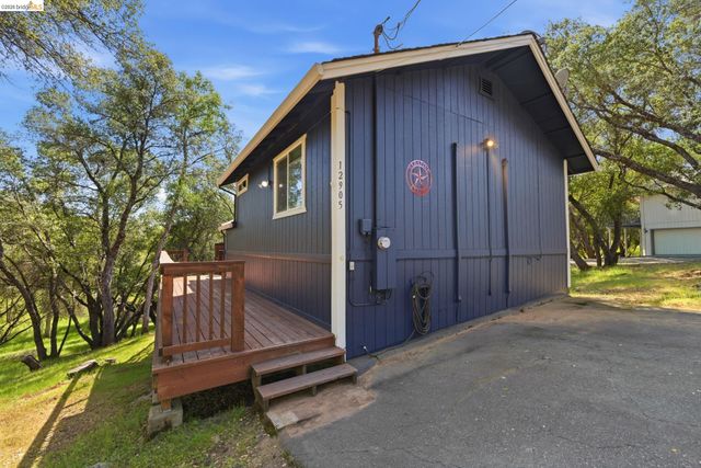 12905 Green Valley Cir, Groveland, CA 95321