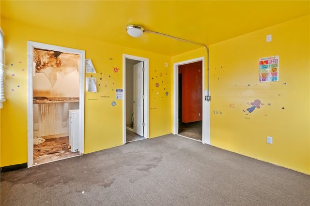 1902 Brownsville Rd, Carrick, PA 15210