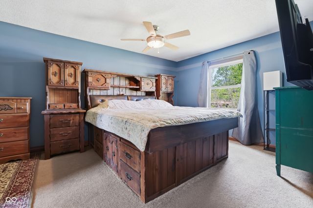 7131 W Green Springs Road, Indianapolis, IN 46214