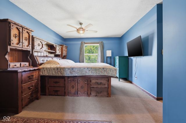 7131 W Green Springs Road, Indianapolis, IN 46214