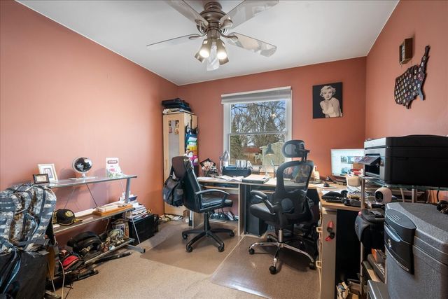 517 Longwood Drive, Buffalo Grove, IL 60089