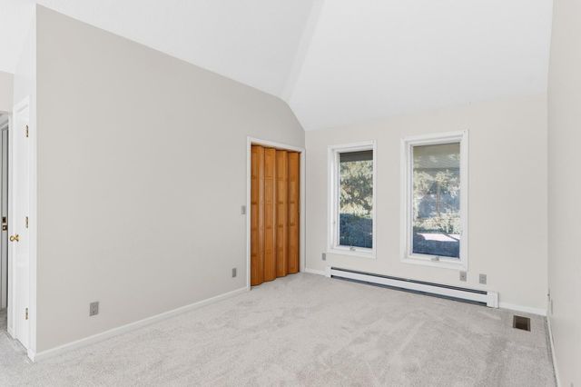 800 Cambridge Drive, Paxton, IL 60957