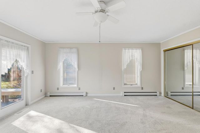 800 Cambridge Drive, Paxton, IL 60957