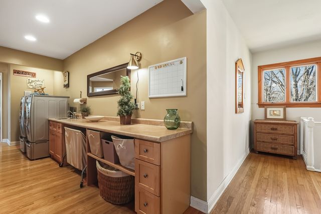 625 Bruce Avenue, Flossmoor, IL 60422