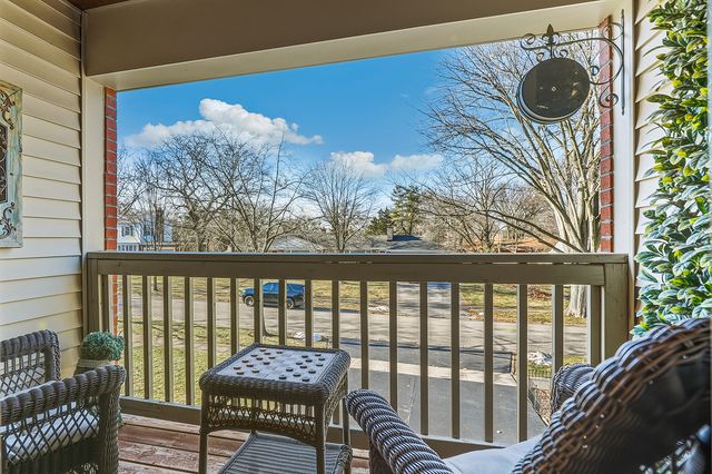 625 Bruce Avenue, Flossmoor, IL 60422