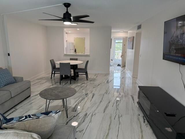 205 SE 11TH Terrace 405, Dania Beach, FL 33004