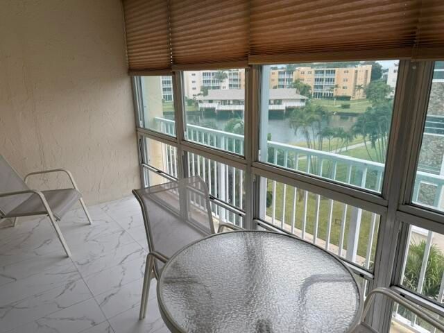 205 SE 11TH Terrace 405, Dania Beach, FL 33004