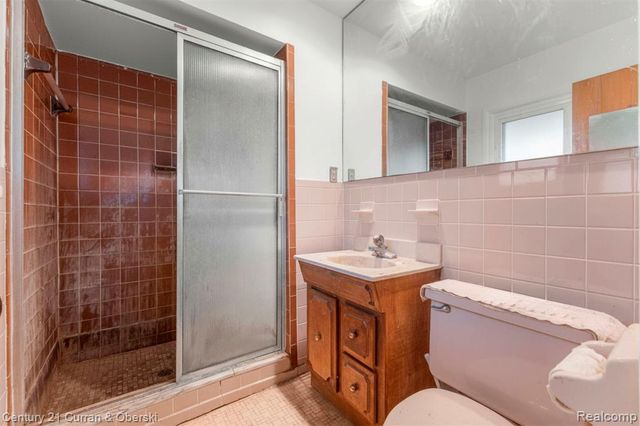 7271 Cottonwood Knoll, West Bloomfield, MI 48322