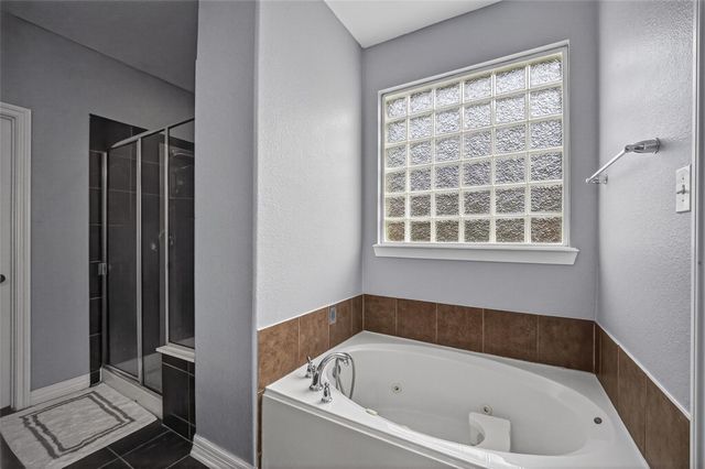 12611 Colonial Glen Ct, Pearland, TX 77584