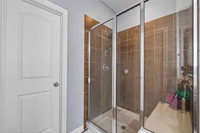 12611 Colonial Glen Ct, Pearland, TX 77584