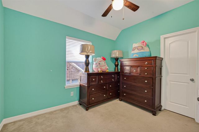 12611 Colonial Glen Ct, Pearland, TX 77584