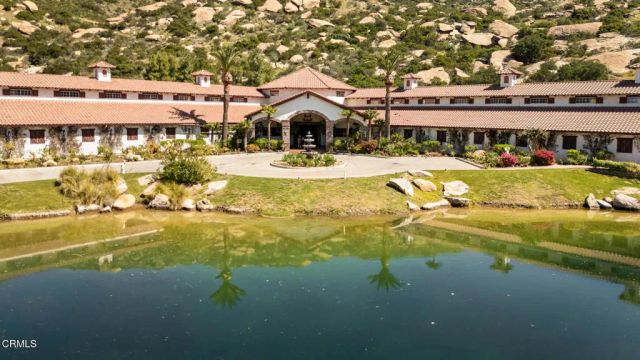 2940 Kuehner Drive, Simi Valley, CA 93063