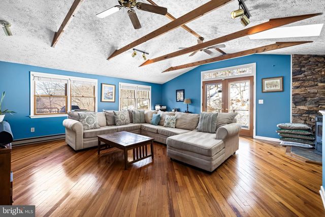 426 BENTLEY RD, Parkton, MD 21120