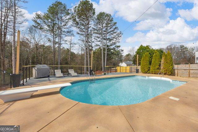 189 Millstone Drive, Commerce, GA 30530