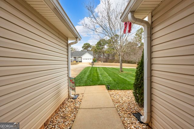 189 Millstone Drive, Commerce, GA 30530