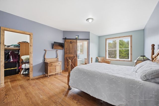 96 Stafford Hollow Rd, Monson, MA 01057