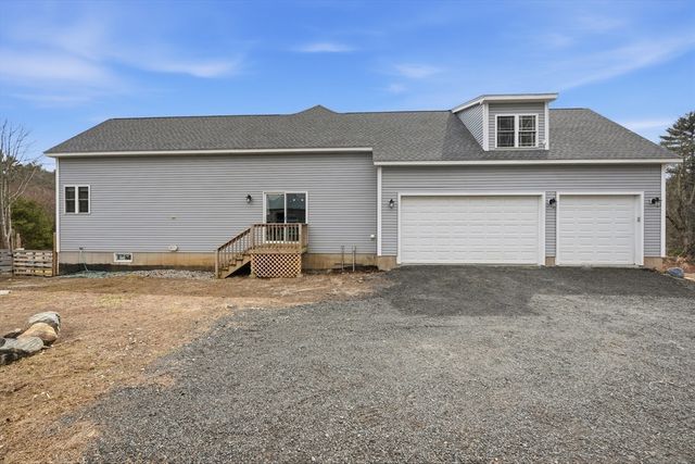 96 Stafford Hollow Rd, Monson, MA 01057