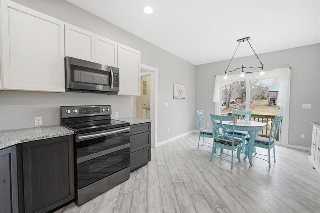 96 Stafford Hollow Rd, Monson, MA 01057