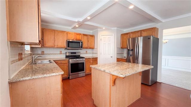 330 Oxnard Circle SW, Atlanta, GA 30331
