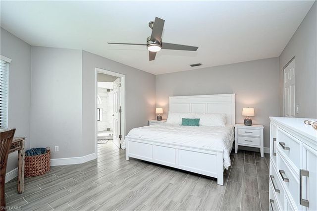 583 Beachwalk CIR Q-202, Naples, FL 34108