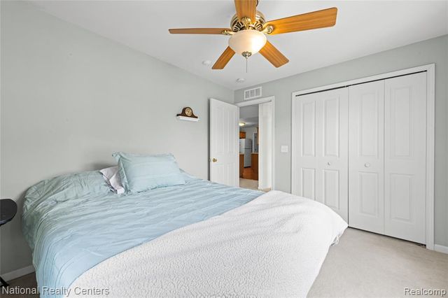 4048 Berkeley Avenue, Canton, MI 48188
