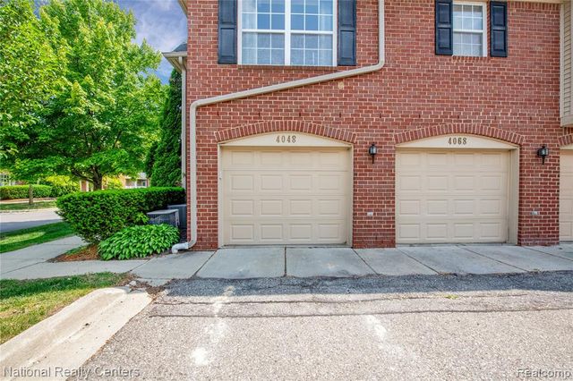 4048 Berkeley Avenue, Canton, MI 48188