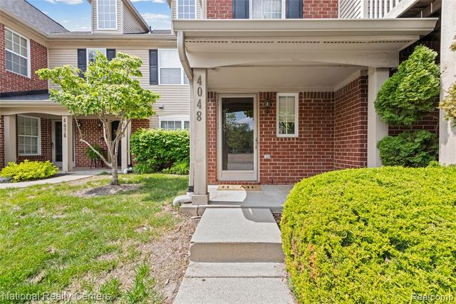 4048 Berkeley Avenue, Canton, MI 48188