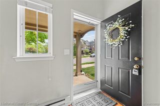 4048 Berkeley Avenue, Canton, MI 48188