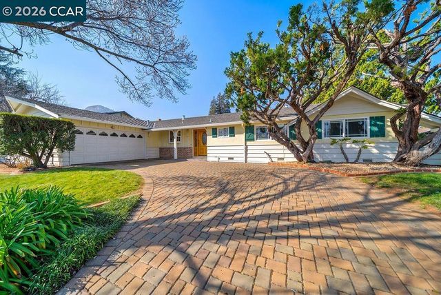 5895 Herriman Dr, Clayton, CA 94517