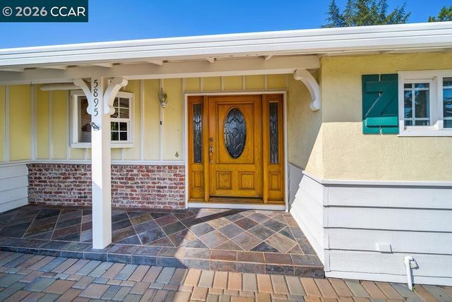 5895 Herriman Dr, Clayton, CA 94517