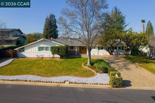 5895 Herriman Dr, Clayton, CA 94517