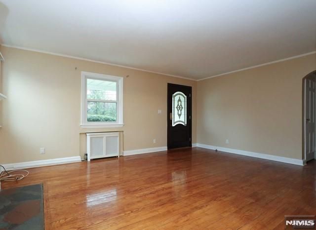 664 Harristown Road, Glen Rock, NJ 07452