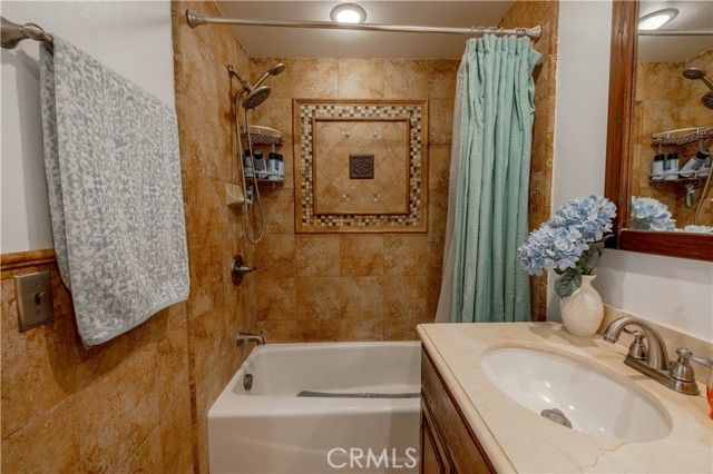 13524 Chase Street, Arleta (los Angeles), CA 91331