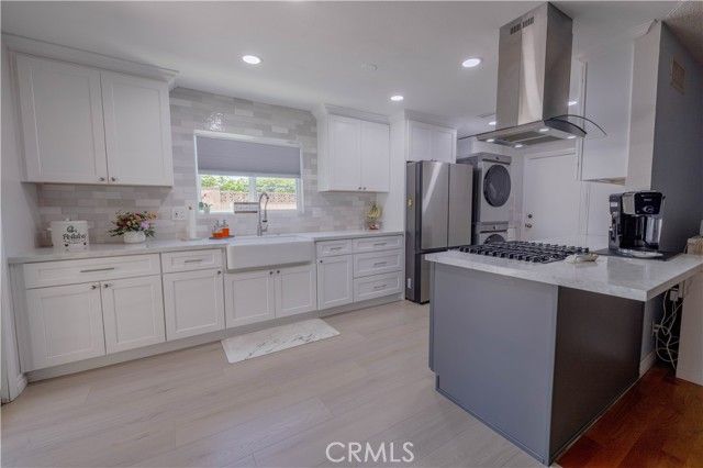 13524 Chase Street, Arleta (los Angeles), CA 91331