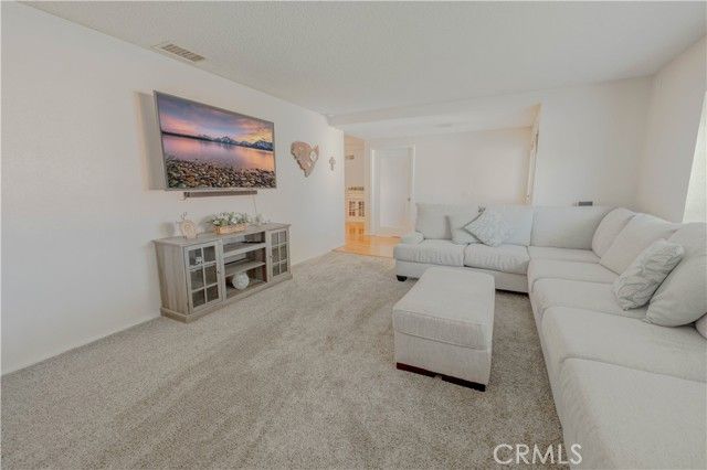 13524 Chase Street, Arleta (los Angeles), CA 91331