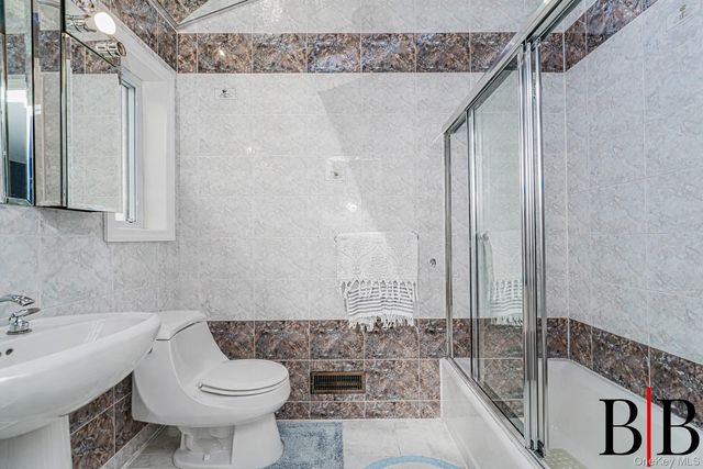 215 Arkansas Drive, Brooklyn, NY 11234