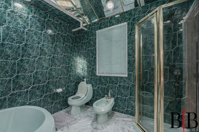 215 Arkansas Drive, Brooklyn, NY 11234