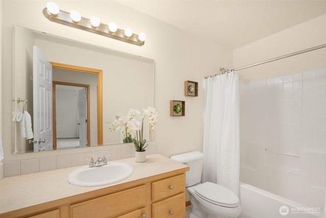 12955 NE 204th Place, Woodinville, WA 98072