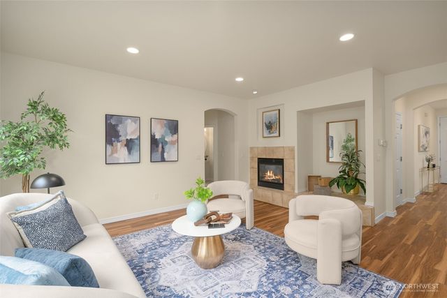 12955 NE 204th Place, Woodinville, WA 98072