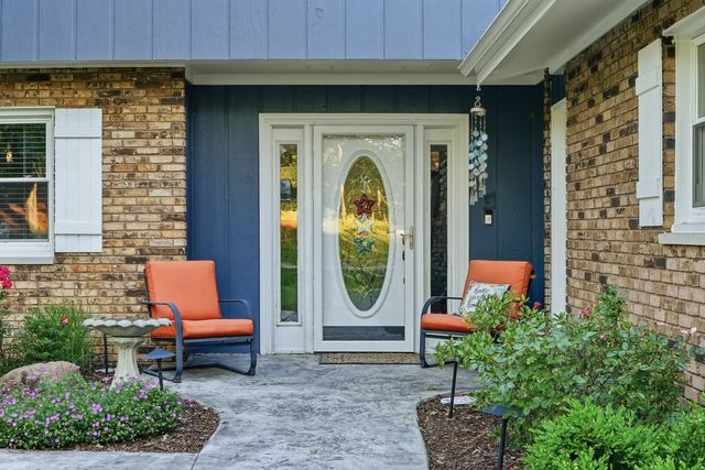 2080 Hidden Valley Drive, Crown Point, IN 46307
