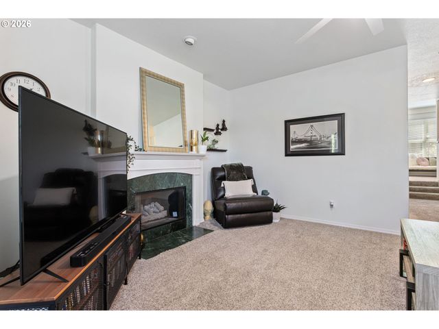 15764 Sw FLAGSTONE Dr, Beaverton, OR 97007