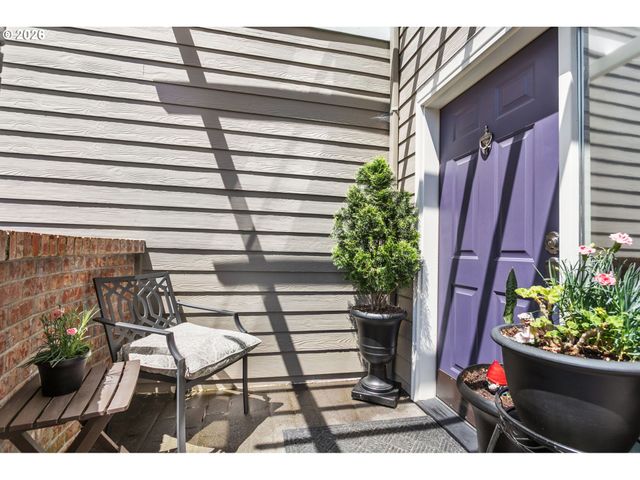 15764 Sw FLAGSTONE Dr, Beaverton, OR 97007