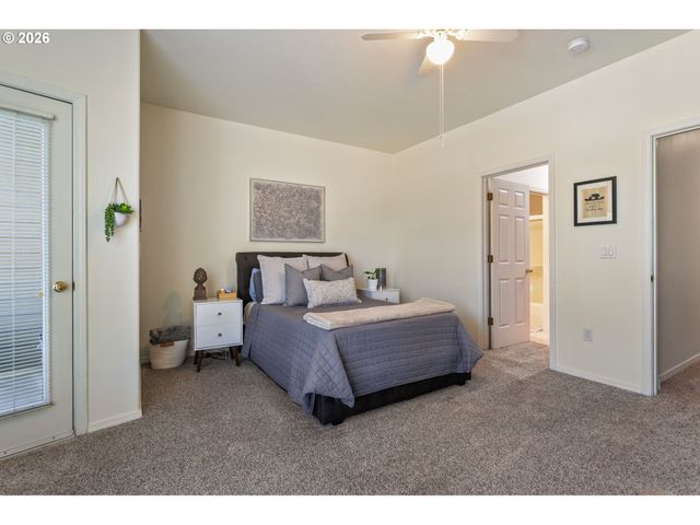 15764 Sw FLAGSTONE Dr, Beaverton, OR 97007