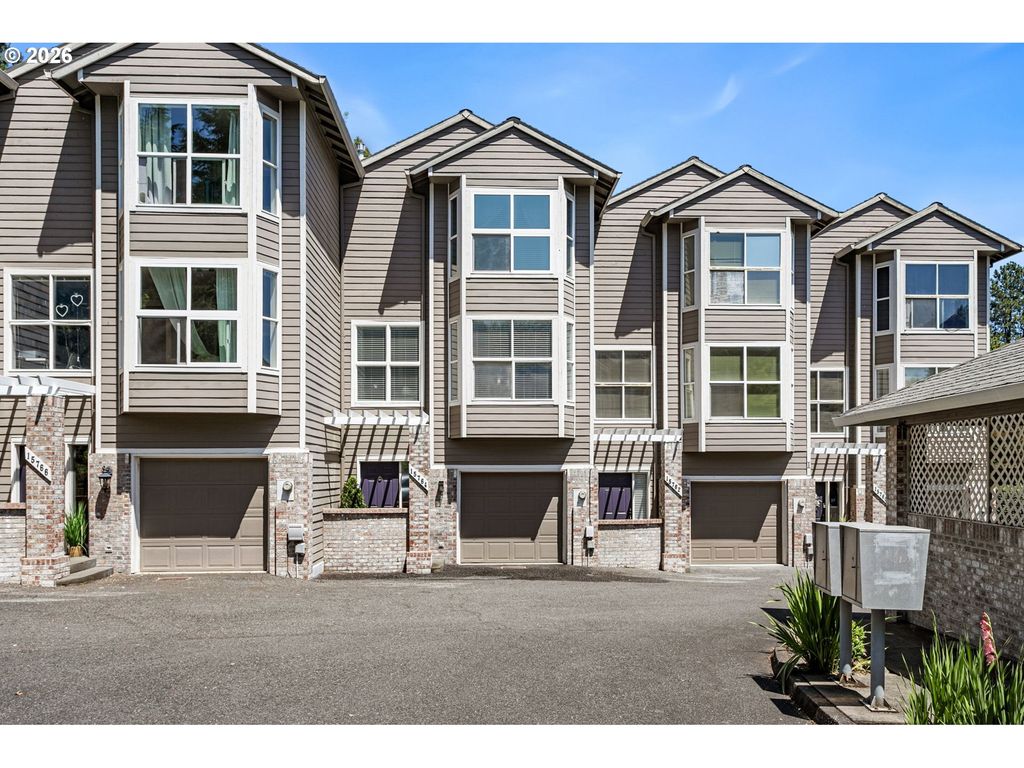 15764 Sw FLAGSTONE Dr, Beaverton, OR 97007