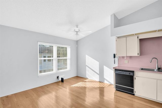 2298 AMERICUS BOULEVARD E 38, Clearwater, FL 33763